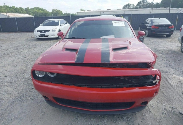 Dodge Challenger cena 38500 przebieg: 99540, rok produkcji 2017 z Kwidzyn małe 67